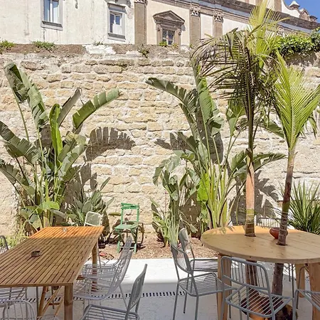 Vandrerhjem Osa - Stella - Garden With Bar Napoli